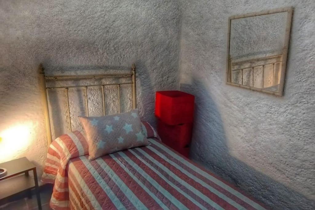 Cueva La Loli Villa Guadix Dış mekan fotoğraf